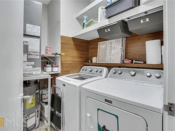 3rd image of 790 N Ave Ne #201