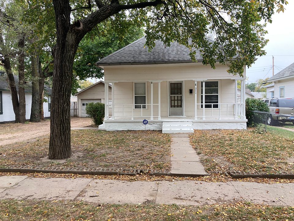 1st image of 211 N Glenn Ave