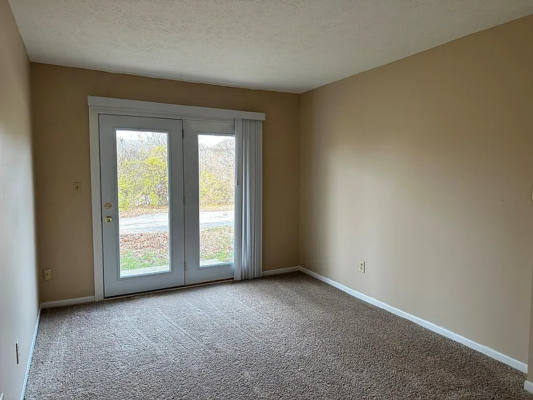 460 Lenney Dr #1 — Photo 10