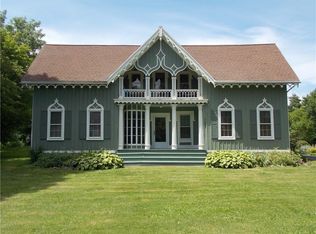 7083 N Bergen Rd, Bergen, NY 14416