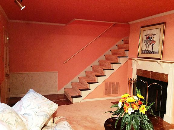 Foyer, LR, Stairs, FP