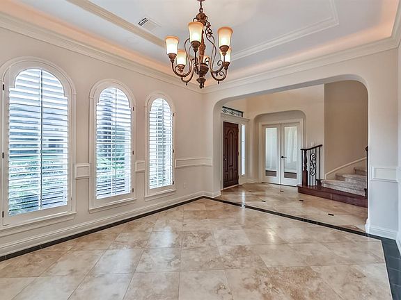 4th image of 12118 Bellario Ln