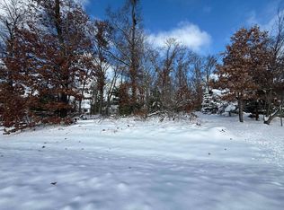 248 Wildwood Ln, Wisconsin Dells, WI 53965