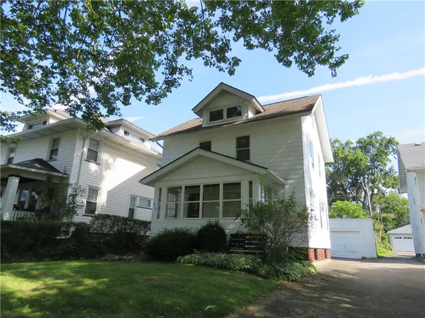 858 Grand Ave, Rochester, NY 14609