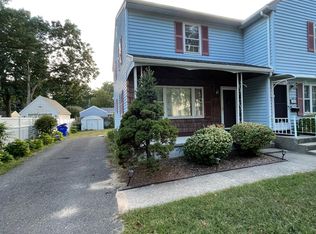 184 Draper St, Springfield, MA 01108