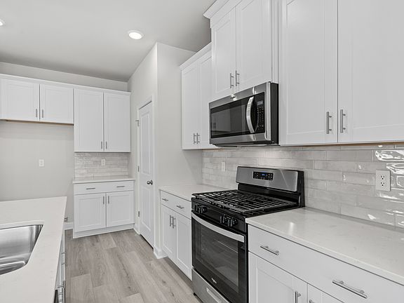 Chandler Floorplan in Waterside