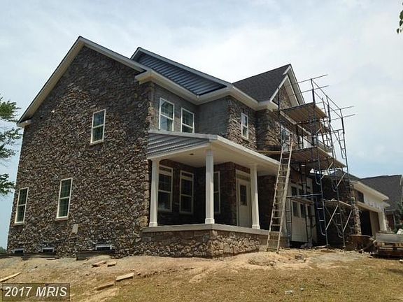 Exterior (Front) Stone On Front & Sides