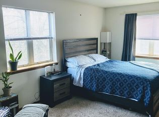 1 High Point Woods Dr #303, Madison, WI 53719