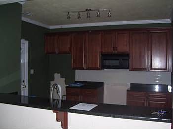3rd image of 1521 Laurel Cv