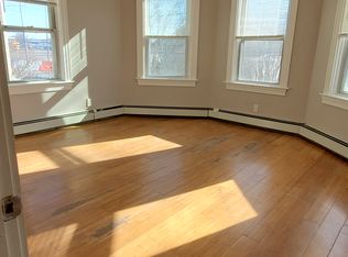 312 Division St FLOOR 2, Pawtucket, RI 02860