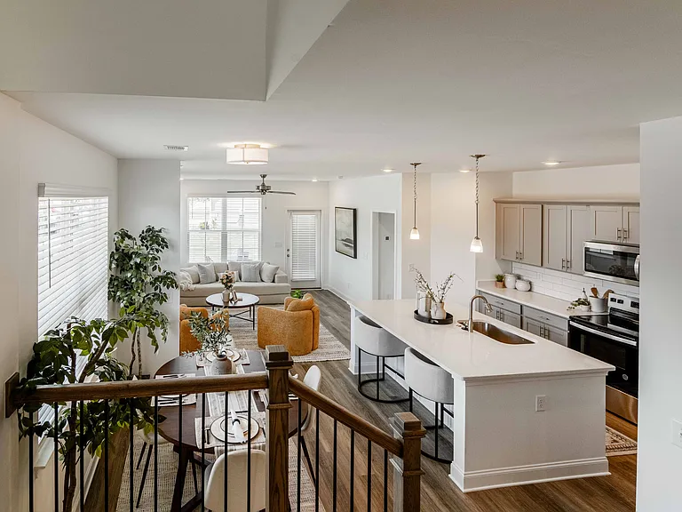 Cottages at Thrasher — Photo 16
