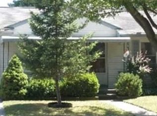 1910 College St, Ferndale, MI 48220