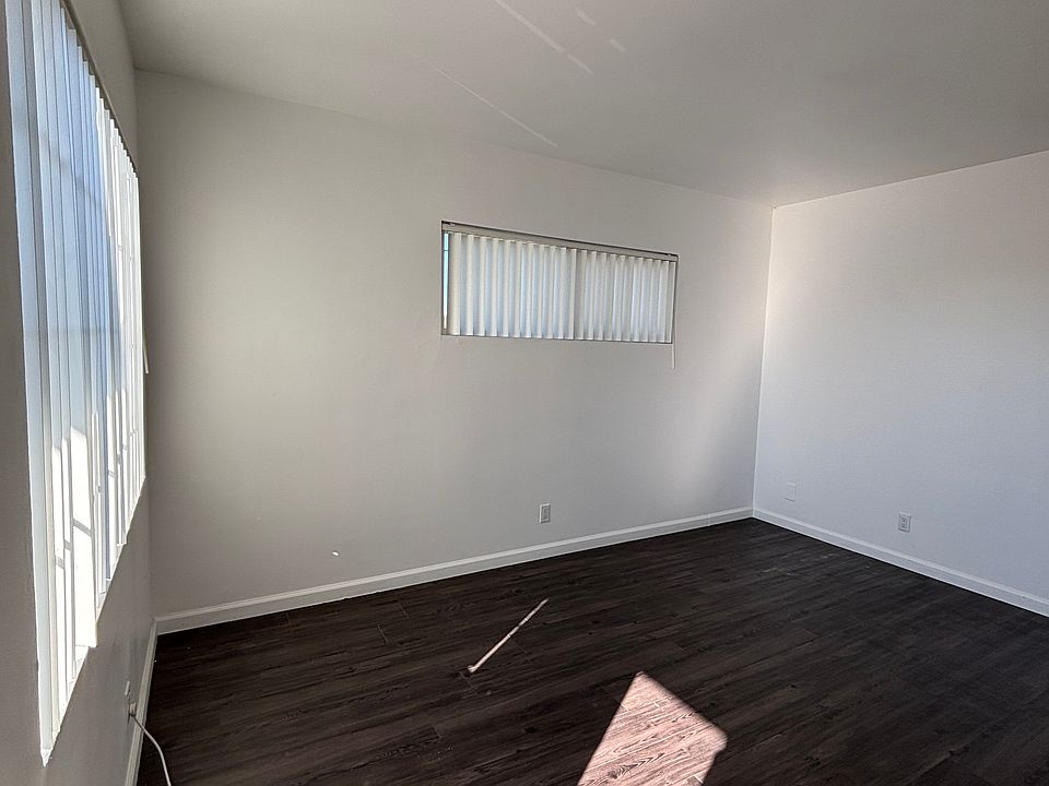 1st image of 12337 Beverly Blvd #B