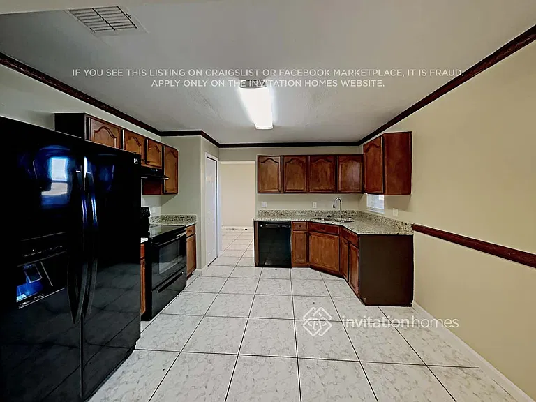 700 McLean Ct — Photo 11
