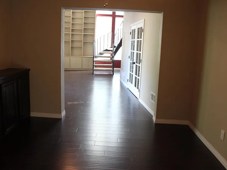 1823 Kenora Dr — Photo 7