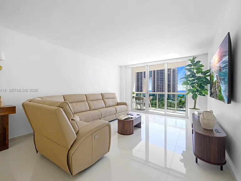 19370 Collins Ave #905 — Photo 4