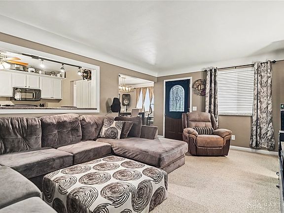 3rd image of 3701 Susanna Dr