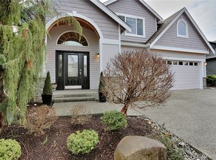 7715 NE 196th St, Kenmore, WA 98028