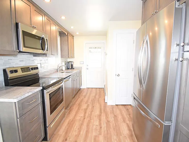 47A Stanton Ave — Photo 6