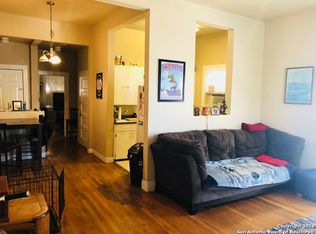 404 E Carson St, San Antonio, TX 78208