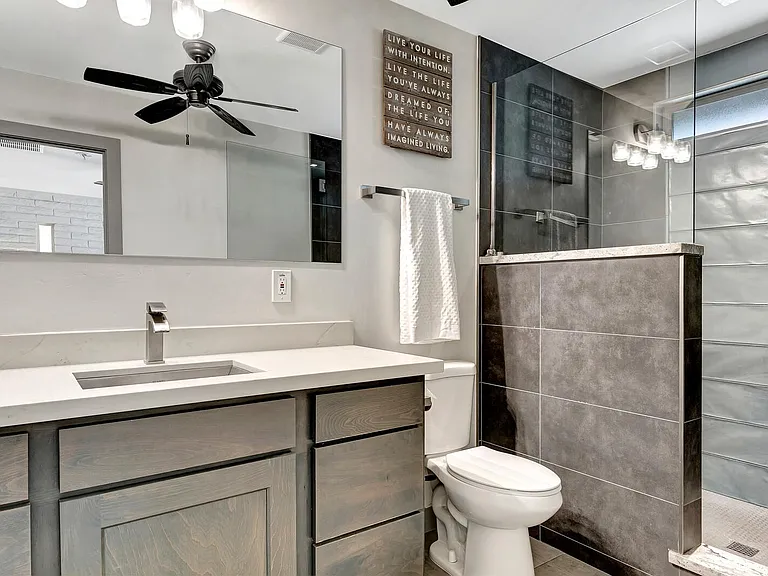6316 E Delcoa Ave — Photo 18