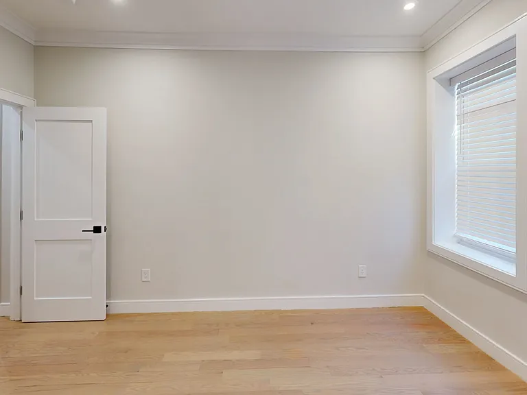 161 Allston St #5 — Photo 3