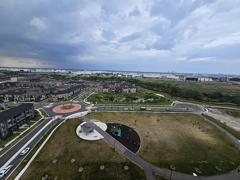 15 Skyridge Dr #1211 — Photo 9