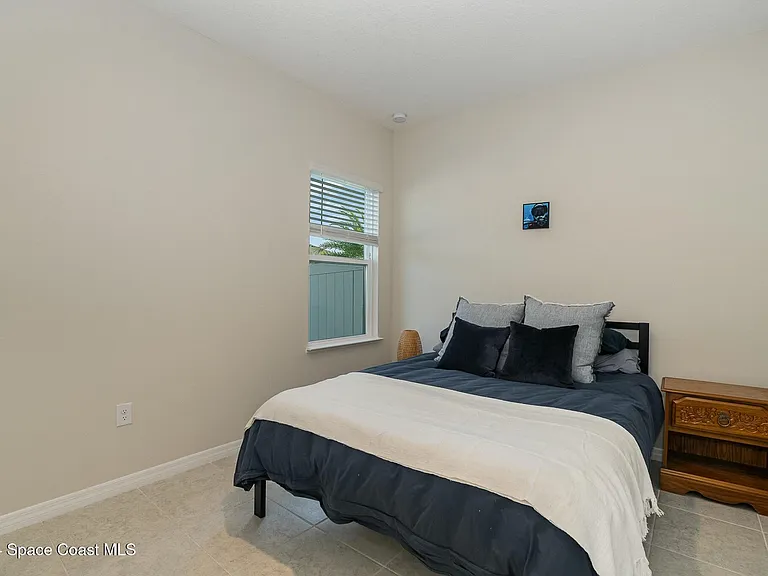 4832 Shannock Ave — Photo 18