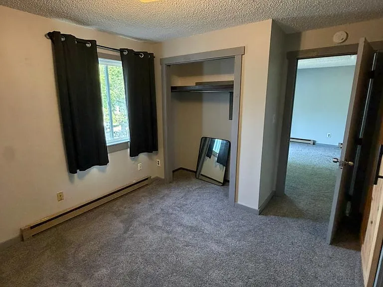 Unit Photo