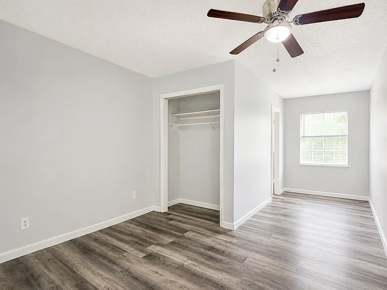 1068 Wooddale Church Rd #207 — Photo 8