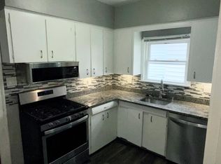 1643 Bunts Rd #U, Lakewood, OH 44107