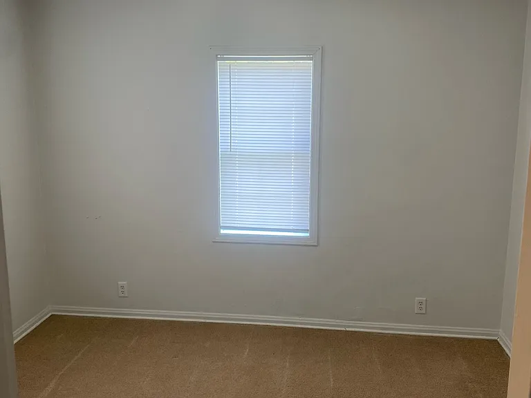 4918 Orion Ave #4918 — Photo 3