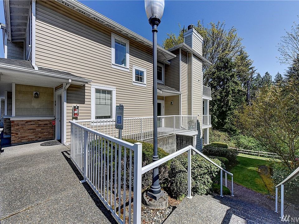 1st image of 6515 134th Pl SE Unit D7