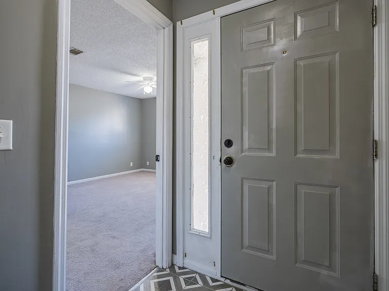 910 Brett Dr #64 — Photo 4