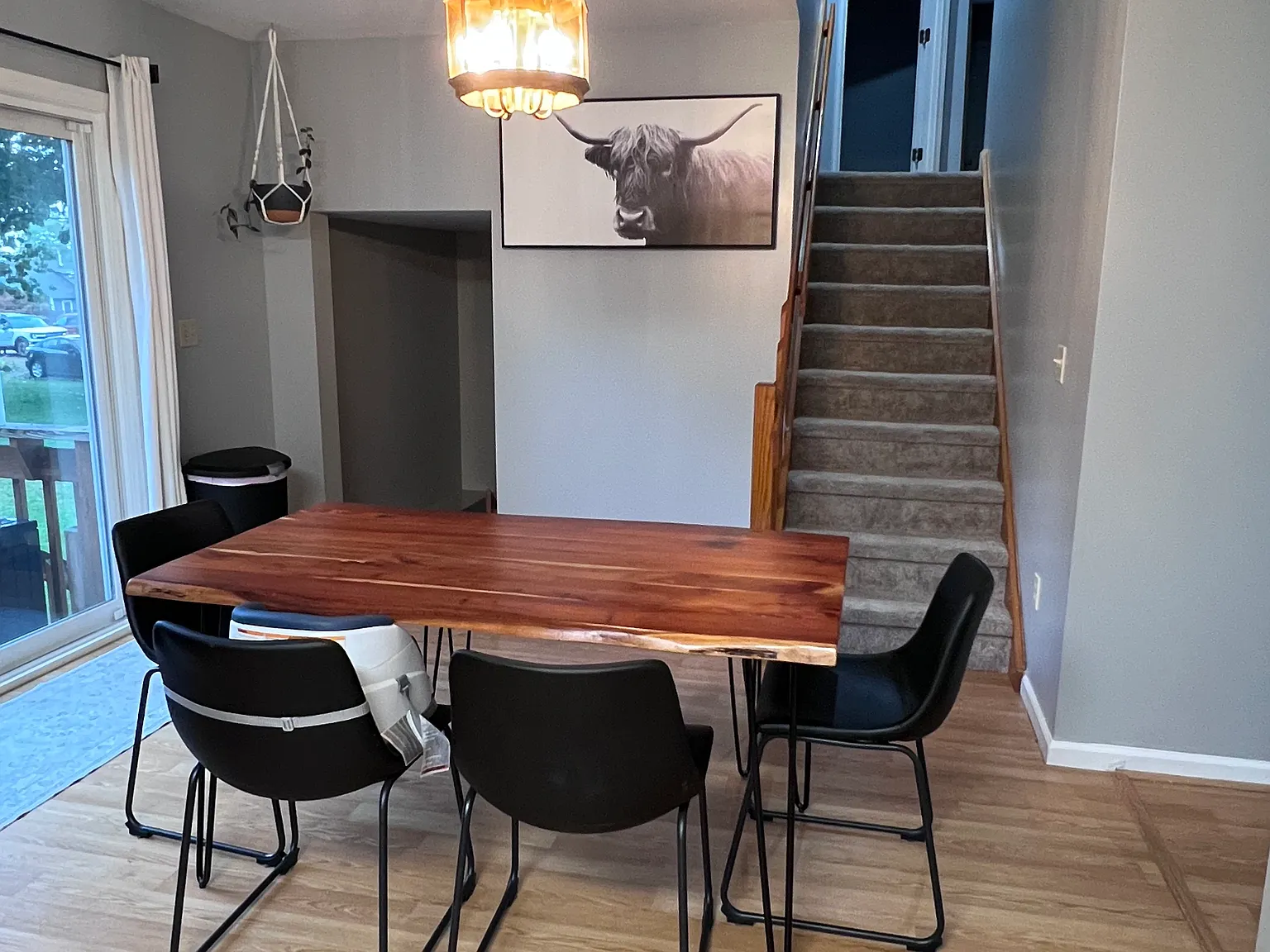 3 bed, 1.5 bath, 1600 sqft, $2,800 — Photo 3