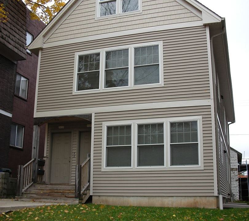 1st image of 3255 N Oakland Ave #3255