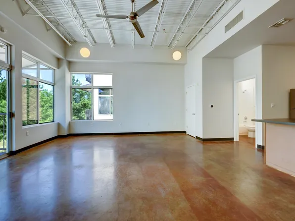 2401 E 6th St Ste 3045, Austin, TX 78702