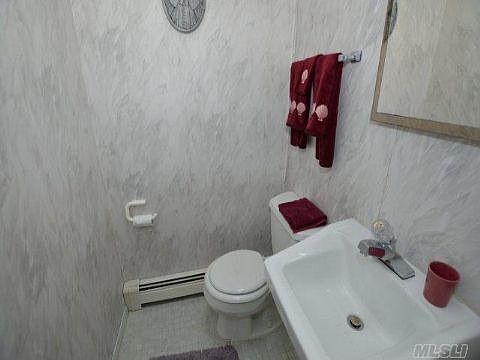4th image of 7 Foxridge Cir