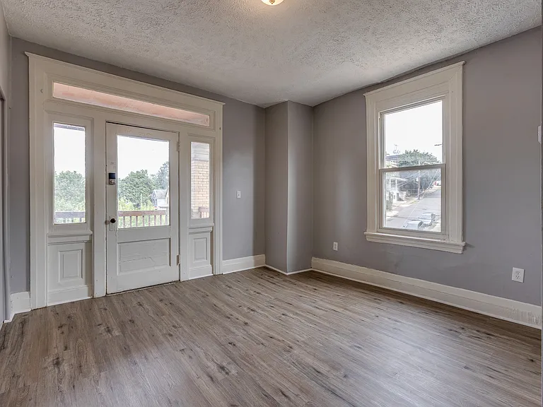 304 S Birmingham Ave #304 — Photo 8