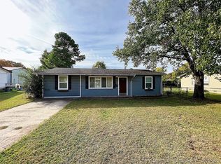 240 Northside Ct, Tahlequah, OK 74464