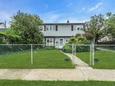34 Anchor Lane, Levittown, NY, 11756