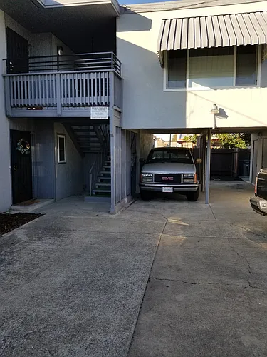 1215 Blake St Photo 1
