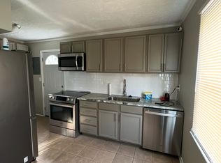 923 Antwerp Rd, Columbus, OH 43213