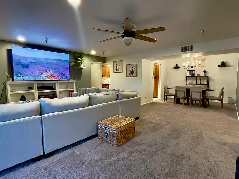 425 S Parkcrest #327 — Photo 3