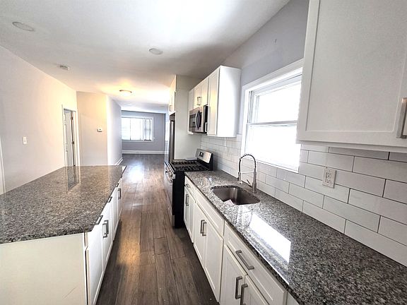 5th image of 42 Bryant Ave Floor 1
