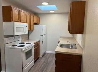11250 Greenwood Ave N APT 302, Seattle, WA 98133