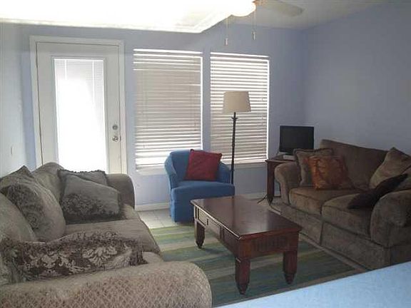 5th image of 8216 Gulf Blvd APT F