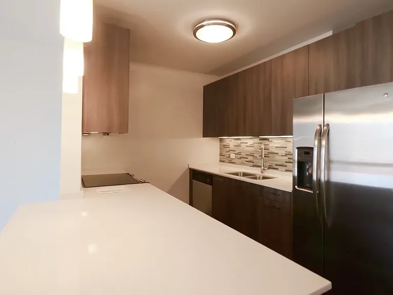 414 N Orleans St #2411 — Photo 3