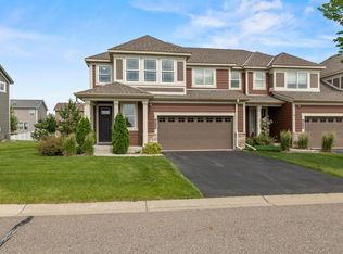 18114 Glassfern Ln, Lakeville, MN 55044