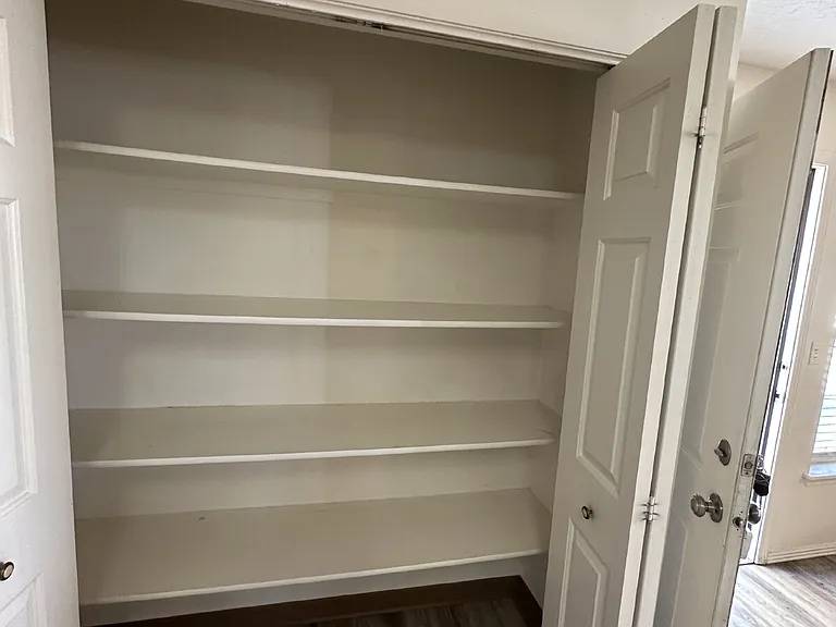 114 Davis Ave #102 — Photo 11